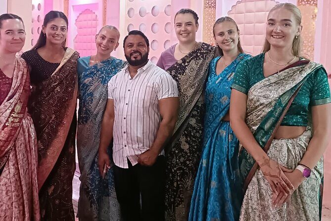 Jaipur Night Tour with Scenic Sunset at Monkey Temple - Iconic Architecture: Hawa Mahal and Pink City Walk