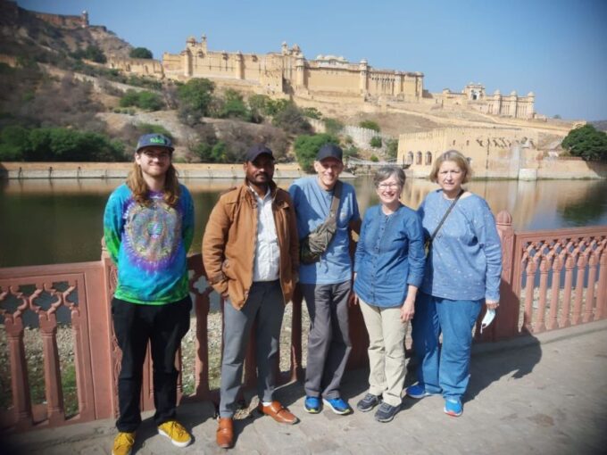 Jaipur: Private Full Day Jaipur City Tour With Guide by Car - What to Bring