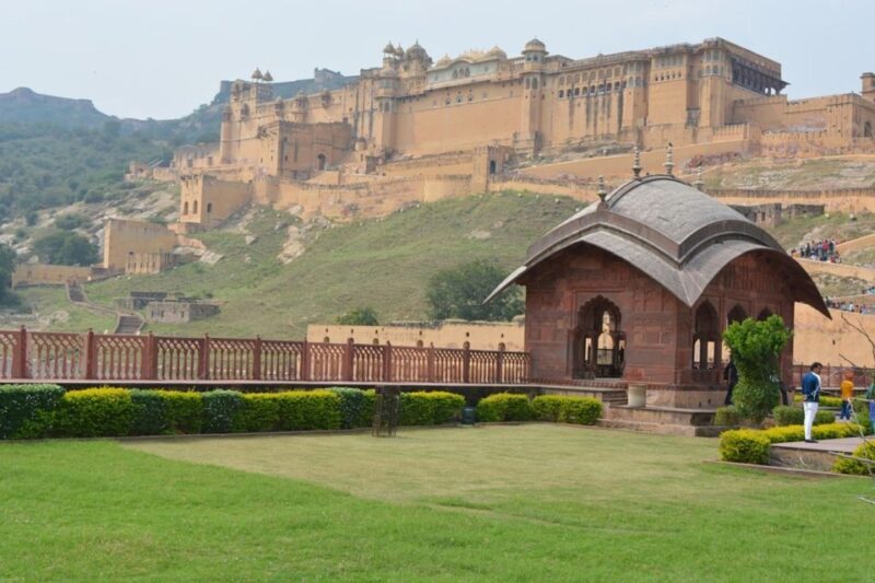 Jaipur: Private Luxury Highlights Day Tour & Fine Dining - Itinerary and Experience