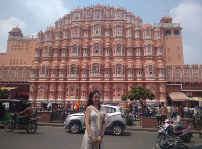 Jaipur: Private One Day Tour With Guide - Private Air-conditioned Car and Driver