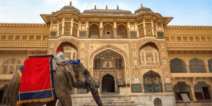 Jaipur: Private Sightseeing City Tour With Cab & Guide - Local Shopping Opportunities