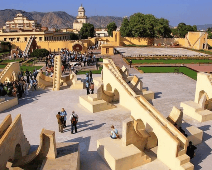 Jaipur: Private Sightseeing City Tour With Cab & Guide - Frequently Asked Questions