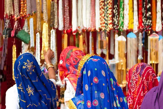 Jaipur Shopping Tour - Channi Carpets & Textiles