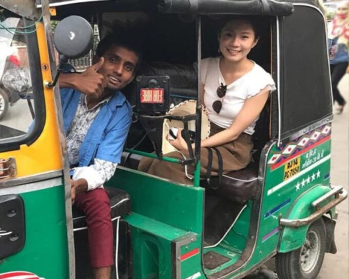 Jaipur Sightseeing 2 Days Tour By Tuk Tuk - Itinerary Day 2: Cultural Exploration