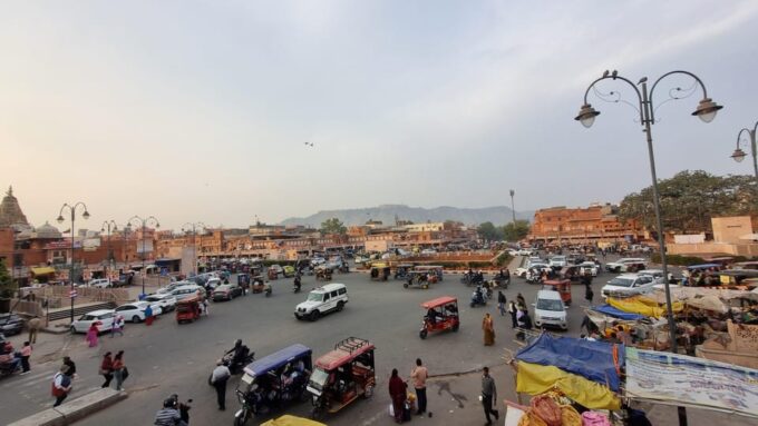 Jaipur :The Twilight Magic of Pink City- Heritage Walk Tour - Workshops With Local Artisans
