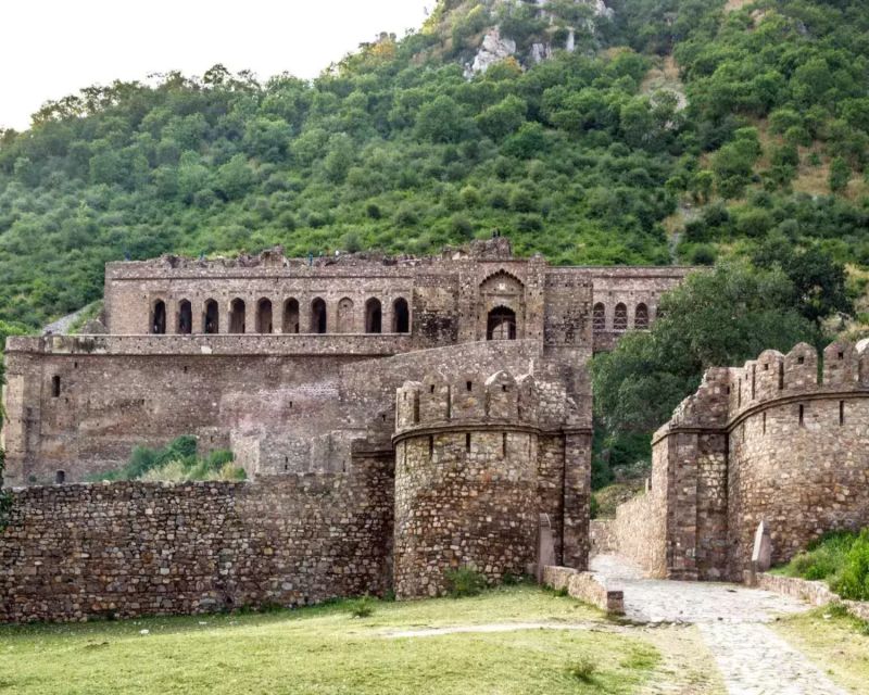 Jaipur to Haunted Bhangarh & Abhaneri Stepwell Day Tour - Inclusions and Exclusions