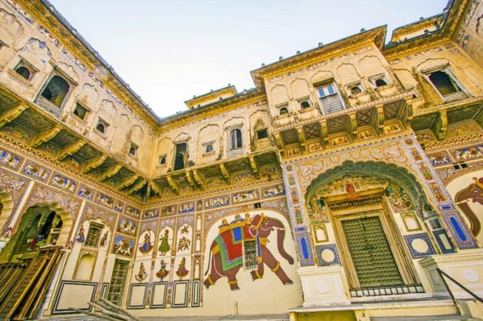 JAIPUR TO MANDAWA DAY TRIP - Pickup and Drop-off Options