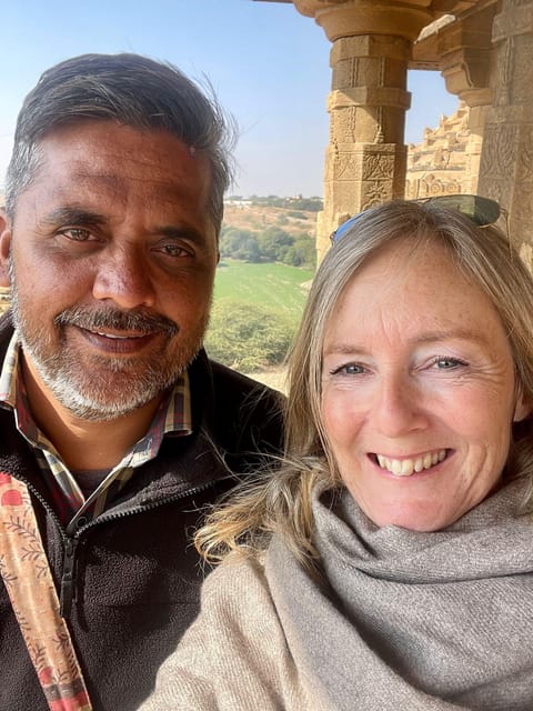 Jaisalmer: Guided Tour and Lunch With Local Family - Meeting Point and Guide