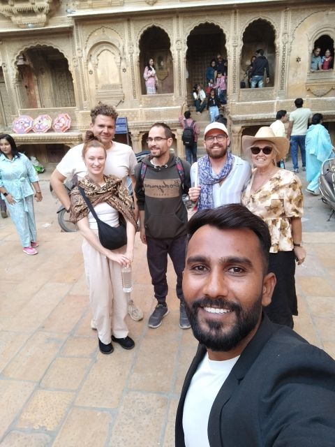 Jaisalmer Heritage Walking Tour With Professional Guide - Tour Experience Details