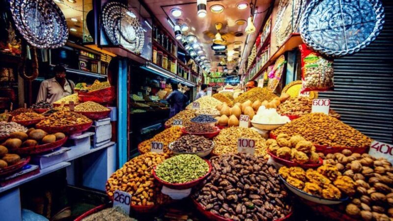 Jaisalmer: Private Full-Day City Sightseeing Guided Tour - Gadisar Lake