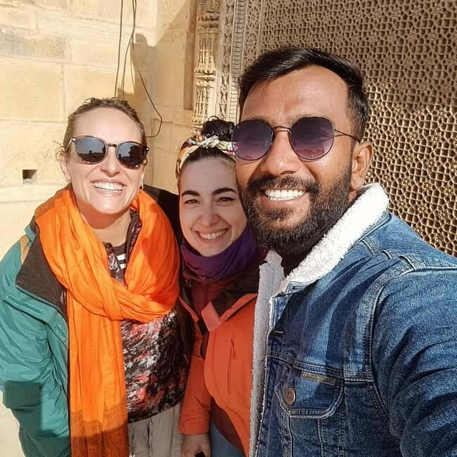 Jaisalmer Walking Tour: A Stroll Through Time and Culture - The Heart of the Tour: Jaisalmer Fort
