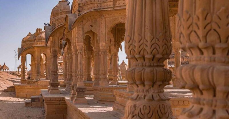 Jaislamer Sightseeing With Camel Safari & Sunset Desert Tour - Key Points