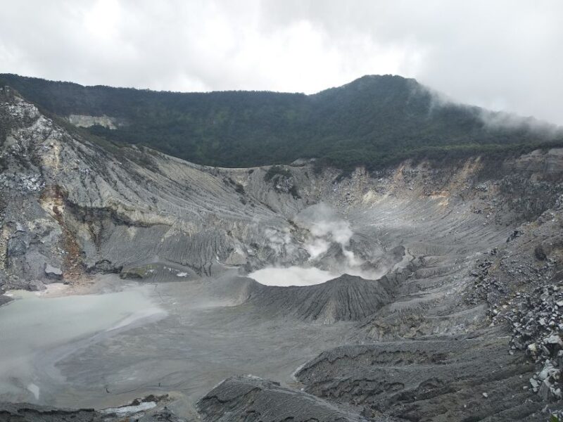 Jakarta: Active Volcano, Waterfall &Beautiful Local Village - Key Points