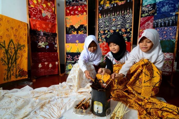 Jakarta: Bogor Botanical Gardens, With All Artists - Frequently Asked Questions