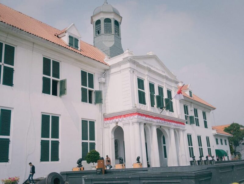 Jakarta City Tour: Discover the Vibrant Heart of Indonesia - Key Points