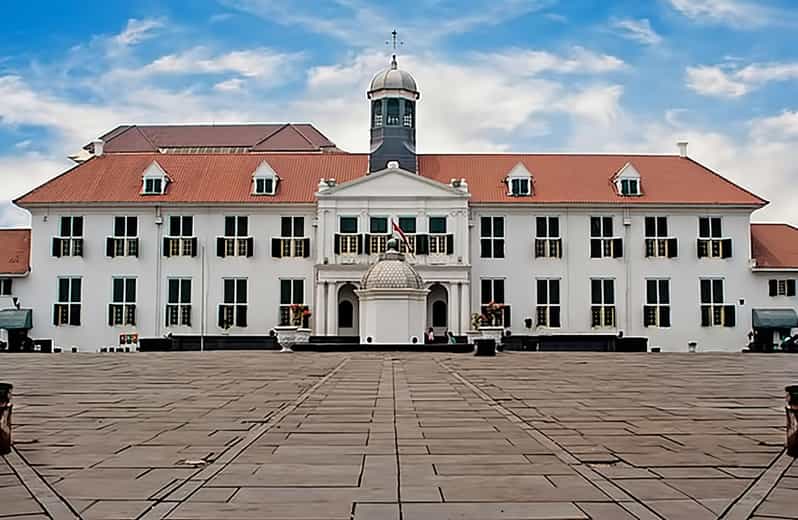Jakarta City Tour With Chinese Tour Guide - Itinerary Highlights