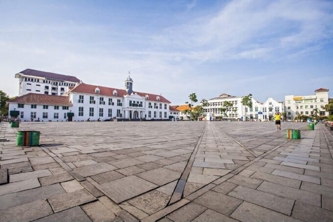 Jakarta: Full-Day Highlights Tour - Jakarta Cathedral