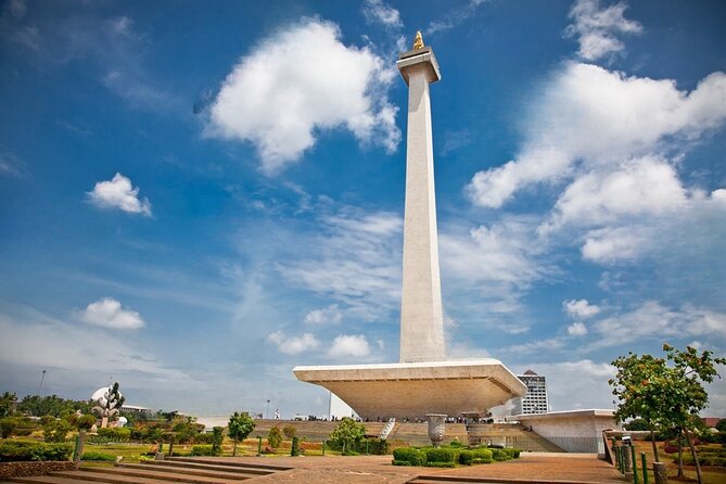 Jakarta Full-Day Highlights Tour With Transfer - Dining Experience