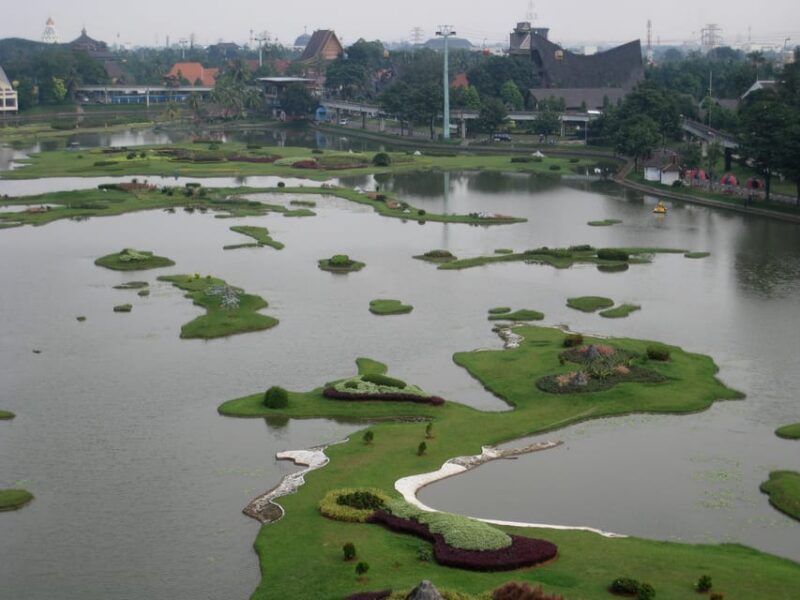 Jakarta Holiday Package City Tour 3D2N - Day 2: Miniature Park of Indonesia