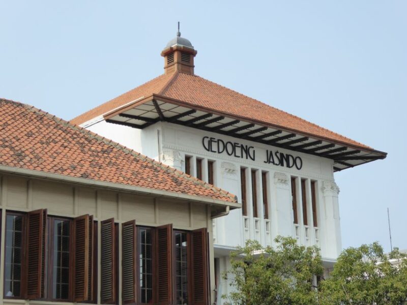 Jakarta: Like a Local Customized Guided Tour - Experience Highlights