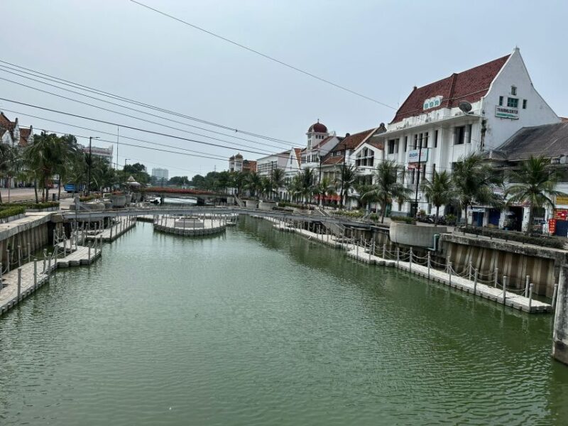 Jakarta Luxury Tours, Your Best Friend in Travelling. - Key Points