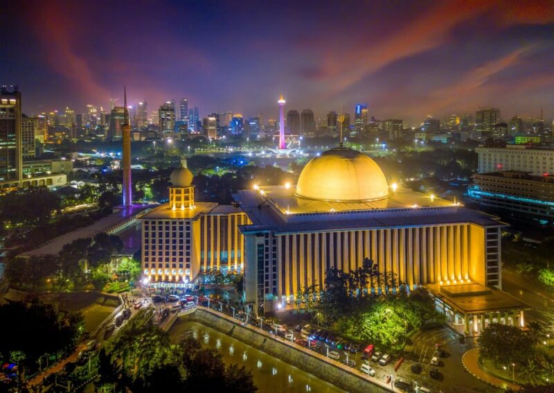 Jakarta Night Tour : Landmarks and Street Food Experience - Inclusions and Important Information
