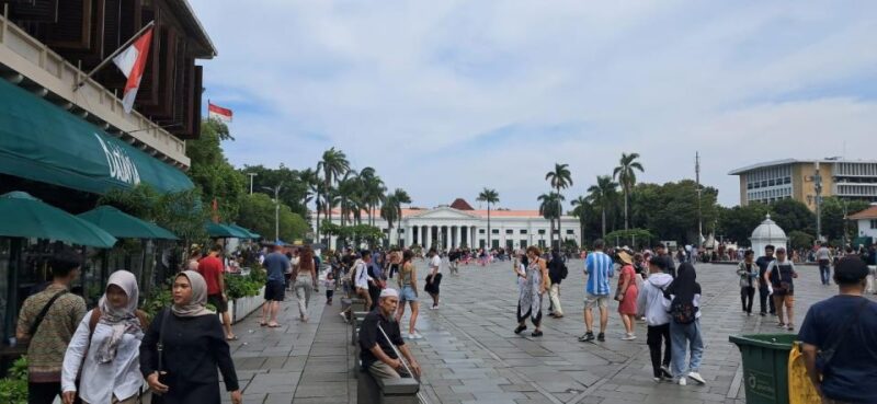 Jakarta Port: Discover Jakartas Historical & Cultural Treas - Key Points