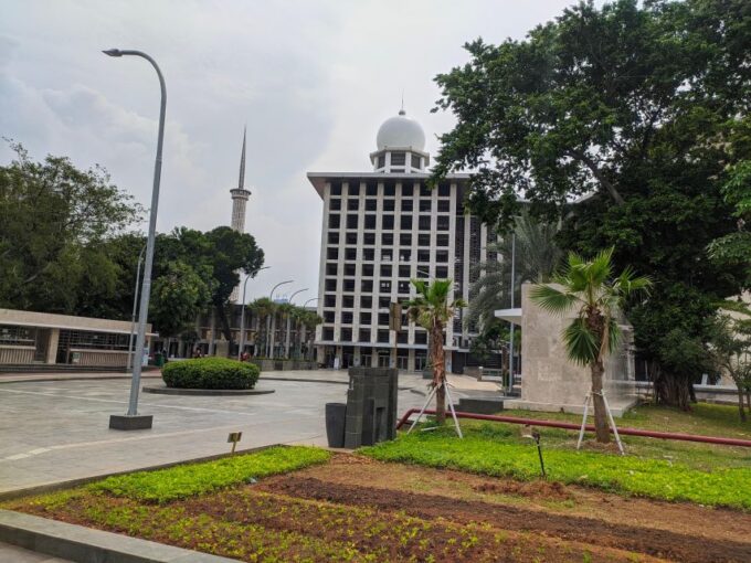 Jakarta: Private Car Charter With Driver - Pickup and Drop-off