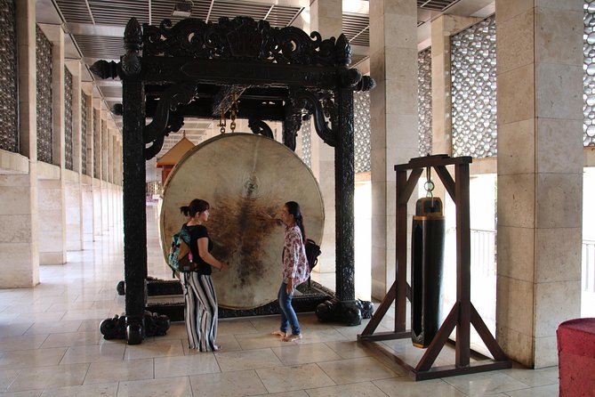 Jakarta Private City Tour With Obama School Visit - Itinerary and Attractions