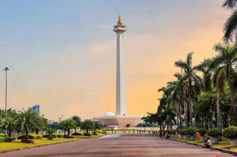 Jakarta: Private Full-Day Guided Tour Highlight of Jakarta - Key Points