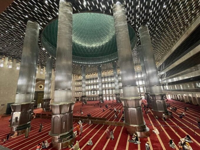Jakarta: Private Half-Day Tour Highlight of Jakarta - Pickup and Drop-off