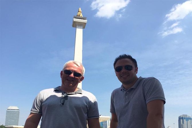 Jakarta Private Tour With Guide and Lunch - Included Experiences