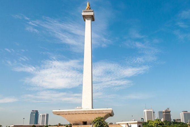 Jakarta Private Tour With Guide and Lunch - Host Response