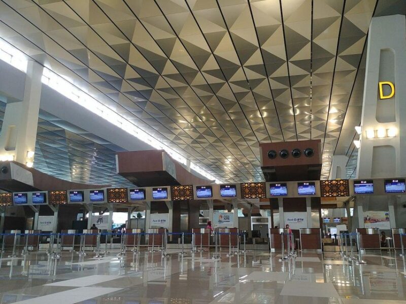 Jakarta Soekarno Hatta Airport Transfer - Included Services and Fees