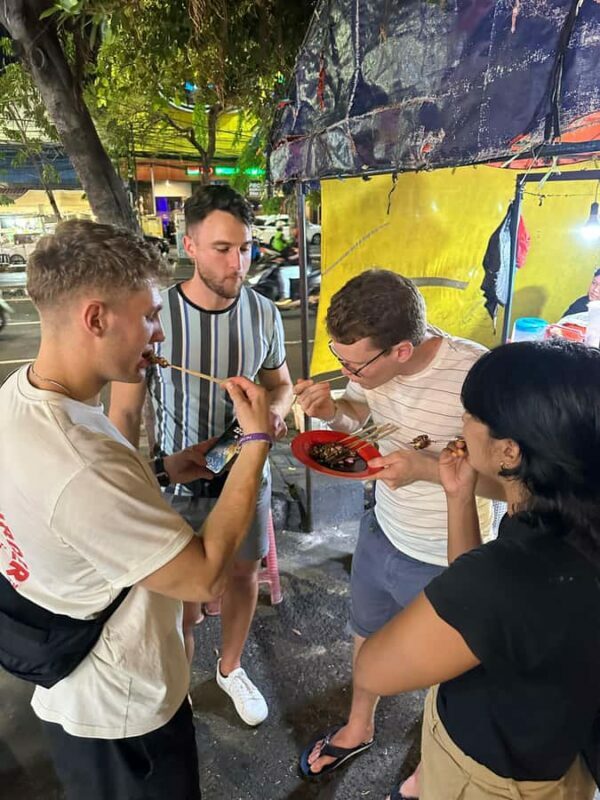 Jakarta: Street Food Tour with a Local Guide - What to Expect on This Jakarta Street Food Experience