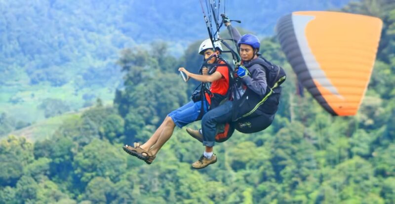Jakarta Tour: Paragliding at Top Mountain & Tea Plantation - Pickup and Drop-off