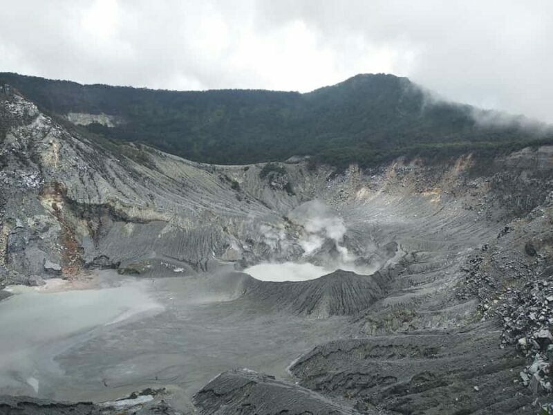 Jakarta :Volcano, HotSpring, Tea Factory, RiceField, &Coffee - A Practical Overview of the Tour