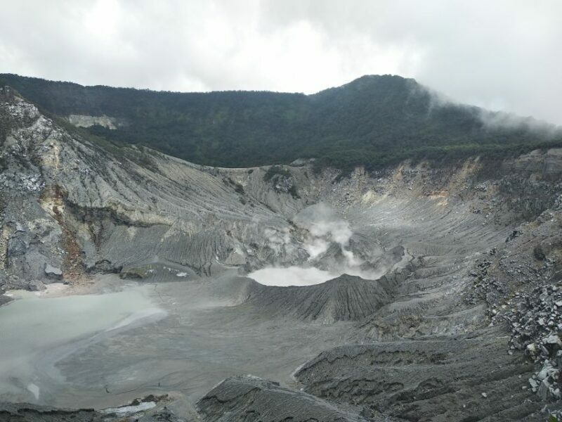 Jakarta :Volcano, HotSpring, Tea Factory, RiceField, &Coffee - Transportation, Timing, and Group Size