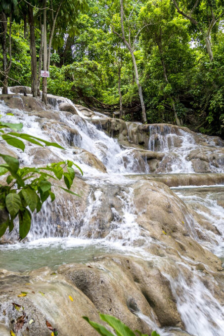 Jamaica: Dunns River and Nine Miles - Recommended Attire