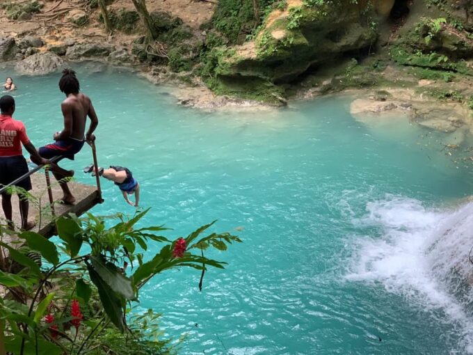 Jamaica: Full Day Dunns River and Blue Hole With Lunch - Dunns River Falls