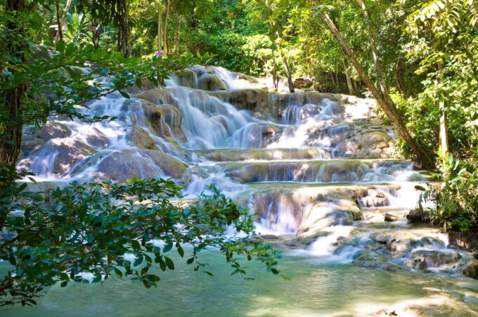 Jamaica: Full Day Dunns River and Blue Hole With Lunch - Blue Hole