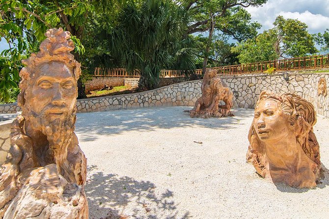 Jamaica Giants Sculpture Park, Art Galleries - About Your Stay