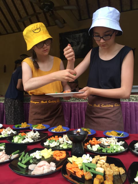 Jambangan Bali Cooking Class With Morning Market Tour - Key Points