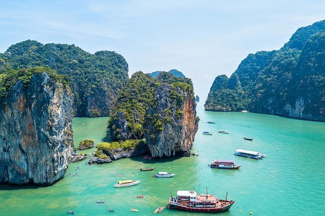 James Bond Island Sea Canoe Tour by Speedboat From Phuket With Lunch - Enjoying the Sea Canoe Experience