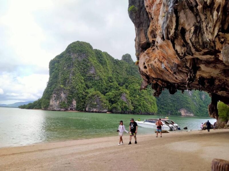 James Bond Island Sight Seeing by Luxury Vintage Boat - Itinerary and Activities