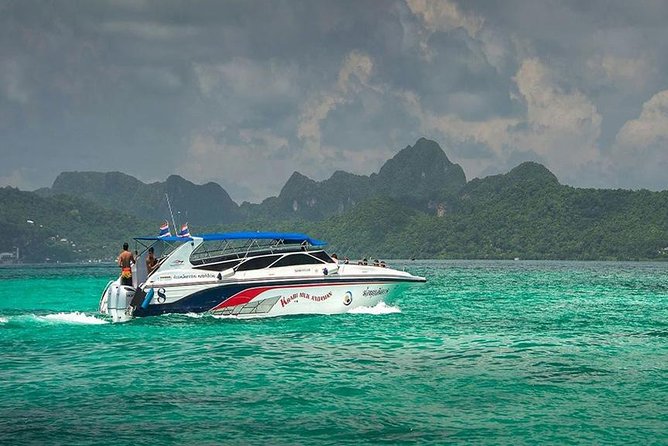 James Bond Sunset Premium Tour Review - Highlight Features