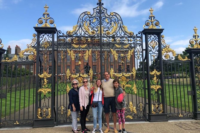 James Bond Ultimate Spy Taxi Tour - Tour Reviews and Ratings