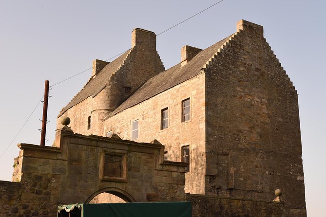 Jamie Fraser Outlander Tour to Lallybroch From Edinburgh - Visiting Doune Castle