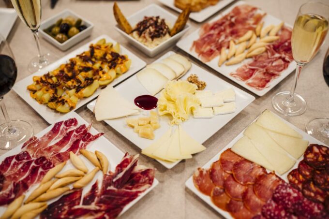 Jamón, Cheese and Wine Experience Near Sagrada Familia - Customer Feedback