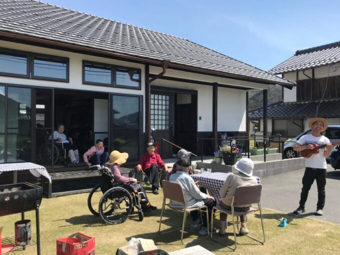 Japan: Country Life and Visit to an Elderly Care Facility - Reservation Process